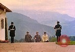 Standbild Adolf Hitler Berchtesgaden Deutschland, 1940, aus Sekunde 49 historischem Filmmaterial Videoclip 65675077744