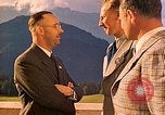 Image Hitler Heydrich Himmler et Wolff  à Berghof Berchtesgaden Allemagne, 1940, de la seconde 23 séquences d'archives historiques vidéo 65675077745
