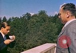 Immagine di Berghof terrazza Berchtesgaden Germania, 1940, secondo 26 filmato di repertorio 65675077759