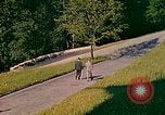 Immagine di Berghof terrazza Berchtesgaden Germania, 1940, secondo 49 filmato di repertorio 65675077759
