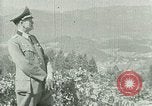 Immagine di Heinrich Hoffman Berchtesgaden Germania, 1940, secondo 14 filmato di repertorio 65675077761