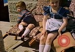 Image Bormann enfants Berchtesgaden Allemagne, 1940, de la seconde 6 séquences d'archives historiques vidéo 65675077764