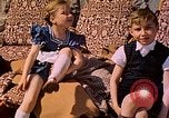 Image Bormann enfants Berchtesgaden Allemagne, 1940, de la seconde 8 séquences d'archives historiques vidéo 65675077764
