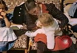 Image Bormann enfants Berchtesgaden Allemagne, 1940, de la seconde 18 séquences d'archives historiques vidéo 65675077764