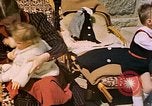 Image Bormann enfants Berchtesgaden Allemagne, 1940, de la seconde 20 séquences d'archives historiques vidéo 65675077764