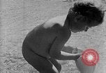 Standbild Herta Shneider Berchtesgaden Deutschland, 1940, aus Sekunde 4 historischem Filmmaterial Videoclip 65675077778
