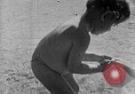 Standbild Herta Shneider Berchtesgaden Deutschland, 1940, aus Sekunde 5 historischem Filmmaterial Videoclip 65675077778