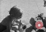 Standbild Herta Shneider Berchtesgaden Deutschland, 1940, aus Sekunde 26 historischem Filmmaterial Videoclip 65675077778