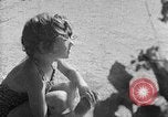 Standbild Herta Shneider Berchtesgaden Deutschland, 1940, aus Sekunde 27 historischem Filmmaterial Videoclip 65675077778