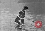Standbild Herta Shneider Berchtesgaden Deutschland, 1940, aus Sekunde 45 historischem Filmmaterial Videoclip 65675077778