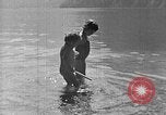 Standbild Herta Shneider Berchtesgaden Deutschland, 1940, aus Sekunde 46 historischem Filmmaterial Videoclip 65675077778