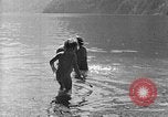 Standbild Herta Shneider Berchtesgaden Deutschland, 1940, aus Sekunde 62 historischem Filmmaterial Videoclip 65675077778