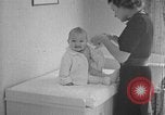 Standbild Eva Braun Berchtesgaden Deutschland, 1940, aus Sekunde 39 historischem Filmmaterial Videoclip 65675077783