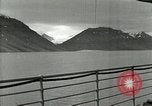 Standbild Schiff angelaufen Atlantik, 1940, aus Sekunde 33 historischem Filmmaterial Videoclip 65675077785