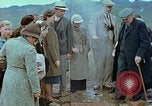 Standbild Eva Braun die Familie Island, 1940, aus Sekunde 42 historischem Filmmaterial Videoclip 65675077793