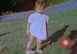 Image Uschi Schneider Berchtesgaden Allemagne, 1940, de la seconde 30 séquences d'archives historiques vidéo 65675077812