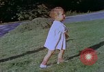 Image Uschi Schneider Berchtesgaden Allemagne, 1940, de la seconde 33 séquences d'archives historiques vidéo 65675077812
