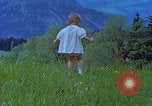 Image Uschi Schneider Berchtesgaden Allemagne, 1940, de la seconde 3 séquences d'archives historiques vidéo 65675077813