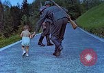 Image Uschi Schneider Berchtesgaden Allemagne, 1940, de la seconde 15 séquences d'archives historiques vidéo 65675077813