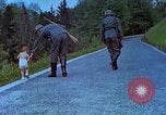 Image Uschi Schneider Berchtesgaden Allemagne, 1940, de la seconde 19 séquences d'archives historiques vidéo 65675077813