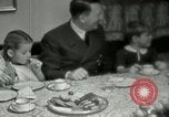 Immagine di Adolf Hitler Berchtesgaden Germania, 1940, secondo 29 filmato di repertorio 65675077824
