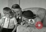 Standbild Adolf Hitler Berchtesgaden Deutschland, 1940, aus Sekunde 8 historischem Filmmaterial Videoclip 65675077825