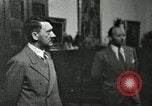 Standbild Adolf Hitler Berchtesgaden Deutschland, 1940, aus Sekunde 30 historischem Filmmaterial Videoclip 65675077826