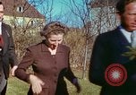 Standbild Eva Braun die Familie München Deutschland, 1940, aus Sekunde 8 historischem Filmmaterial Videoclip 65675077835