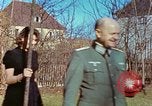 Standbild Eva Braun die Familie München Deutschland, 1940, aus Sekunde 15 historischem Filmmaterial Videoclip 65675077835