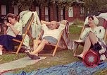 Standbild Eva Braun die Familie Deutschland, 1940, aus Sekunde 3 historischem Filmmaterial Videoclip 65675077836