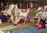 Standbild Eva Braun die Familie Deutschland, 1940, aus Sekunde 9 historischem Filmmaterial Videoclip 65675077836
