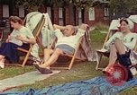 Standbild Eva Braun die Familie Deutschland, 1940, aus Sekunde 10 historischem Filmmaterial Videoclip 65675077836