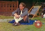 Standbild Eva Braun die Familie Deutschland, 1940, aus Sekunde 24 historischem Filmmaterial Videoclip 65675077836