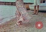 Standbild Eva Braun die Familie Deutschland, 1940, aus Sekunde 28 historischem Filmmaterial Videoclip 65675077836