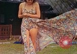 Standbild Eva Braun die Familie Deutschland, 1940, aus Sekunde 42 historischem Filmmaterial Videoclip 65675077836