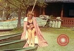Standbild Eva Braun die Familie Deutschland, 1940, aus Sekunde 46 historischem Filmmaterial Videoclip 65675077836
