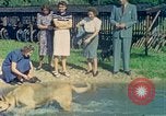 Standbild Eva Braun die Familie Deutschland, 1940, aus Sekunde 4 historischem Filmmaterial Videoclip 65675077837