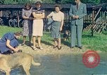 Standbild Eva Braun die Familie Deutschland, 1940, aus Sekunde 5 historischem Filmmaterial Videoclip 65675077837