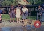 Standbild Eva Braun die Familie Deutschland, 1940, aus Sekunde 30 historischem Filmmaterial Videoclip 65675077837