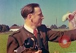 Standbild Eva Braun die Familie Deutschland, 1940, aus Sekunde 18 historischem Filmmaterial Videoclip 65675077838