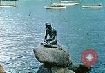 Standbild Kleine Meerjungfrau Kopenhagen Dänemark, 1940, aus Sekunde 24 historischem Filmmaterial Videoclip 65675077855