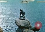 Standbild Kleine Meerjungfrau Kopenhagen Dänemark, 1940, aus Sekunde 26 historischem Filmmaterial Videoclip 65675077855