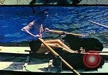 Standbild Eva Braun im Urlaub in Paraggi in der Nähe von Portofino Ligurien Italien, 1938, aus Sekunde 1 historischem Filmmaterial Videoclip 65675077856