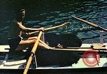 Standbild Eva Braun im Urlaub in Paraggi in der Nähe von Portofino Ligurien Italien, 1938, aus Sekunde 5 historischem Filmmaterial Videoclip 65675077856