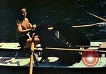 Standbild Eva Braun im Urlaub in Paraggi in der Nähe von Portofino Ligurien Italien, 1938, aus Sekunde 14 historischem Filmmaterial Videoclip 65675077856