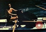 Standbild Eva Braun im Urlaub in Paraggi in der Nähe von Portofino Ligurien Italien, 1938, aus Sekunde 16 historischem Filmmaterial Videoclip 65675077856