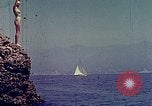 Standbild Eva Braun im Urlaub in Paraggi in der Nähe von Portofino Ligurien Italien, 1938, aus Sekunde 32 historischem Filmmaterial Videoclip 65675077856