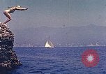 Standbild Eva Braun im Urlaub in Paraggi in der Nähe von Portofino Ligurien Italien, 1938, aus Sekunde 37 historischem Filmmaterial Videoclip 65675077856