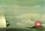 Standbild Eva Braun und Familienangehörigen fliegen in FW 200 Condor Flugzeug Berchtesgaden Deutschland, 1940, aus Sekunde 3 historischem Filmmaterial Videoclip 65675077858