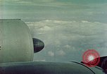 Standbild Eva Braun und Familienangehörigen fliegen in FW 200 Condor Flugzeug Berchtesgaden Deutschland, 1940, aus Sekunde 8 historischem Filmmaterial Videoclip 65675077858